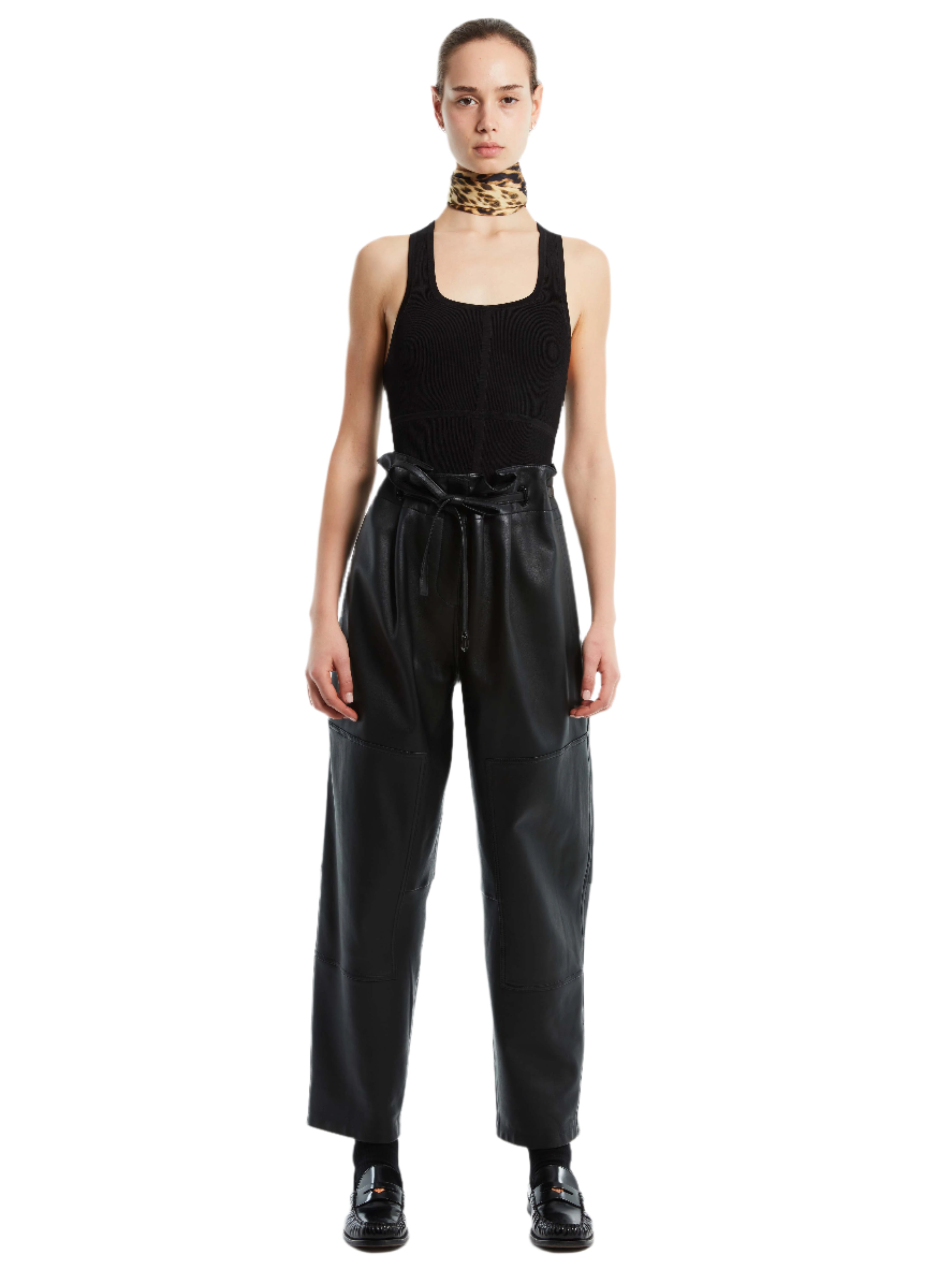 SCOOP NECK KNIT TANK