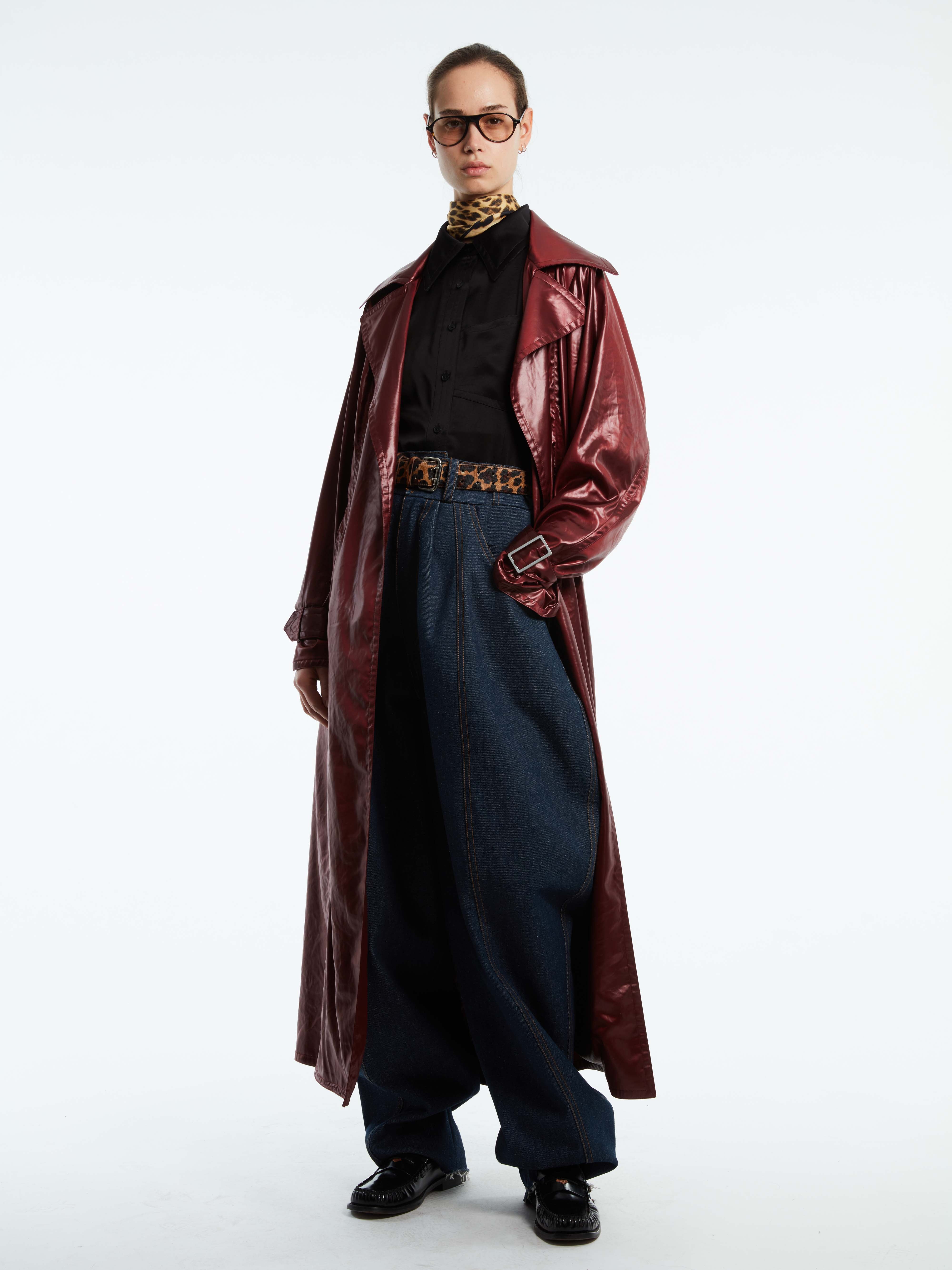 JAPANESE SATIN BORDEAUX TRENCH COAT