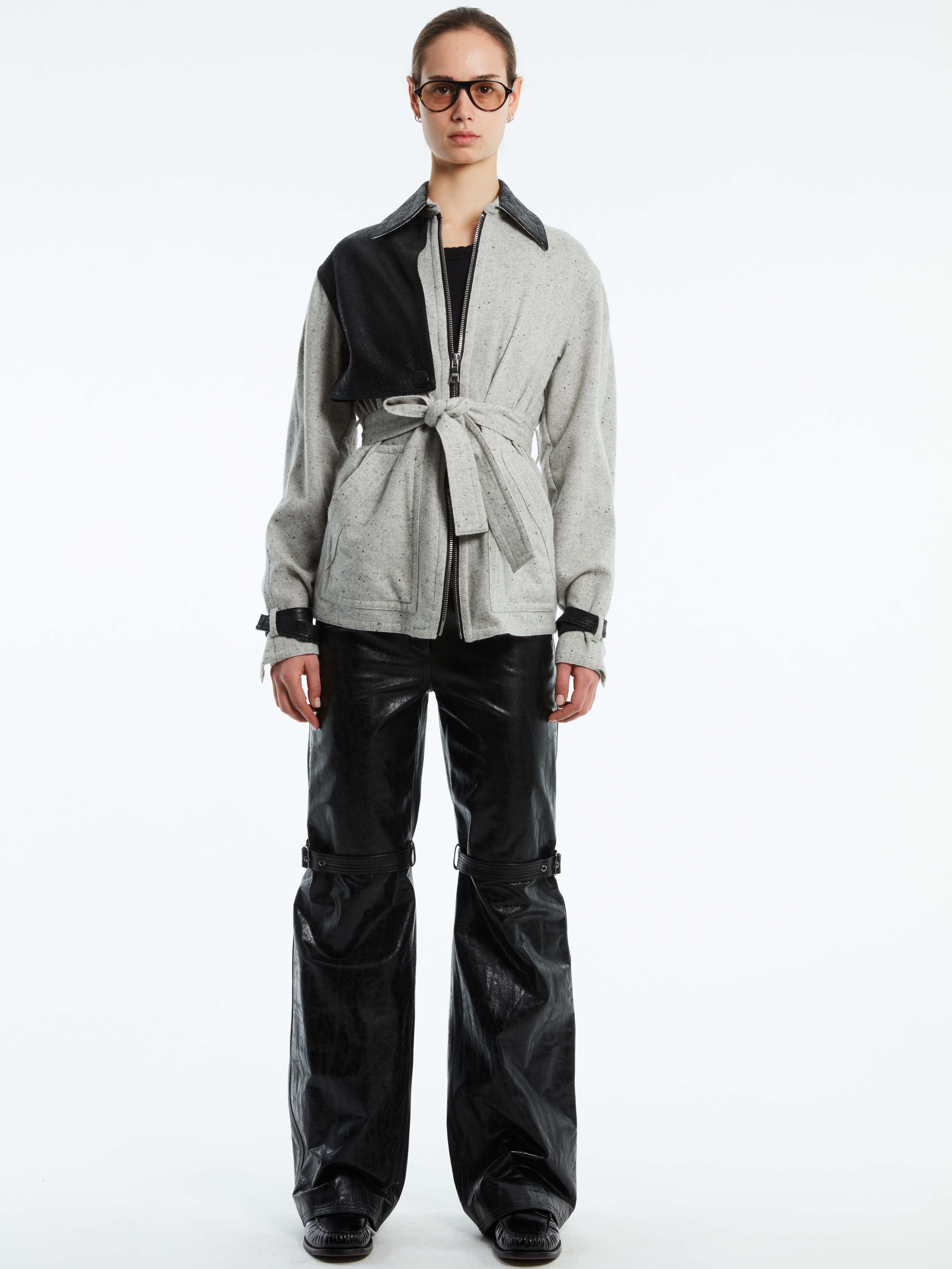 CAPED STAPLE JACKET