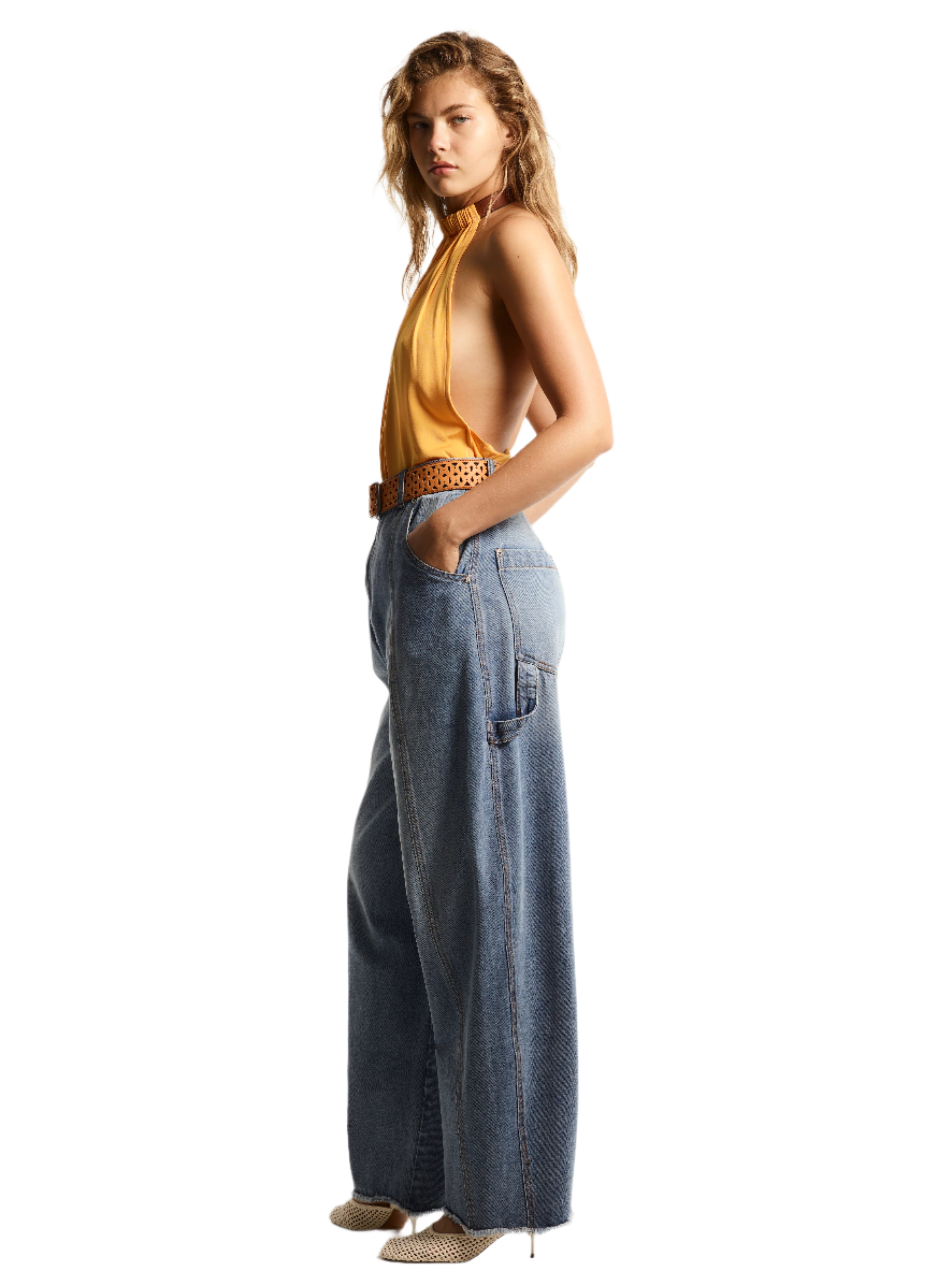 BELTED NECK HALTER TOP
