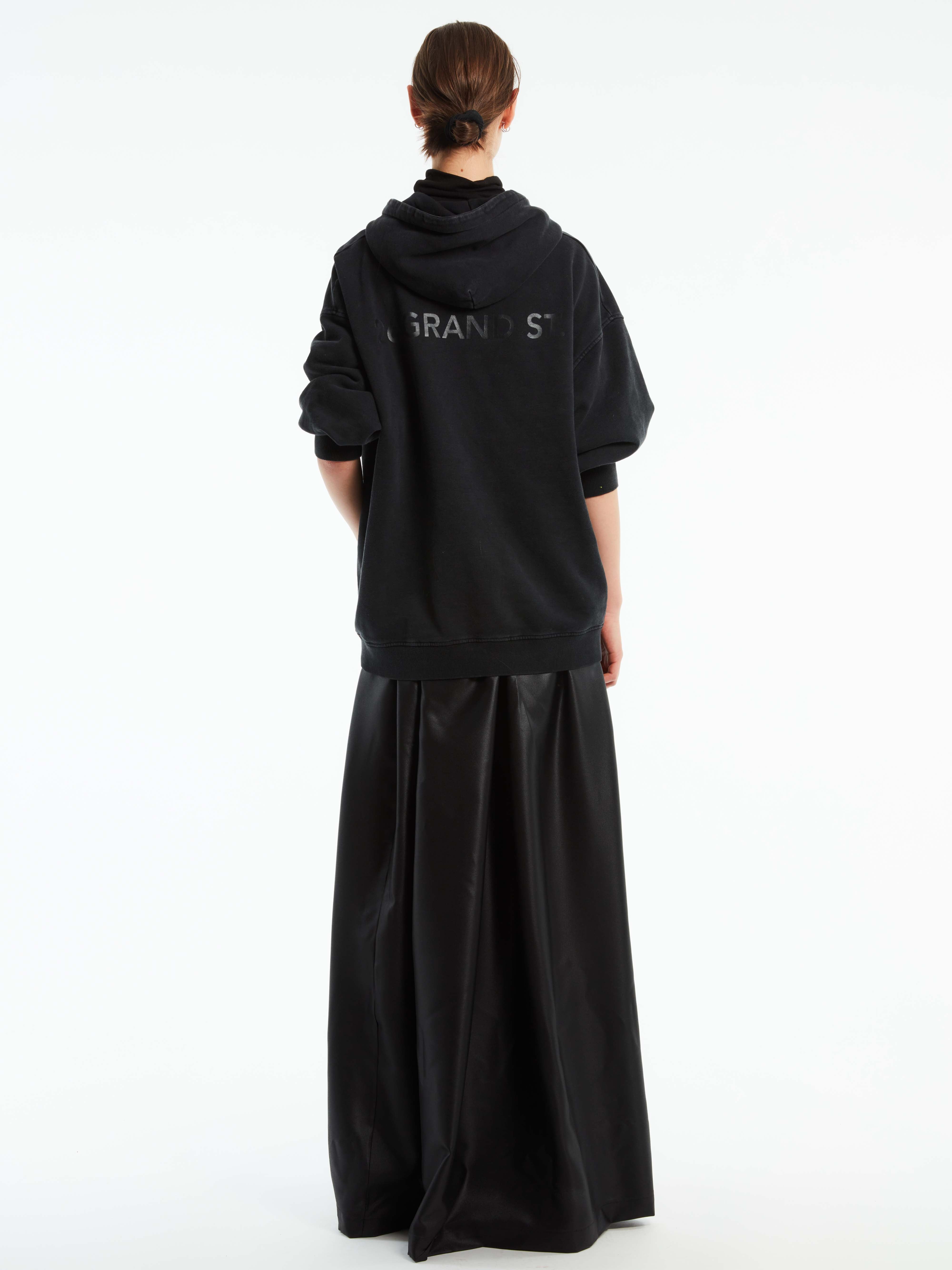 LOGO HOODIE