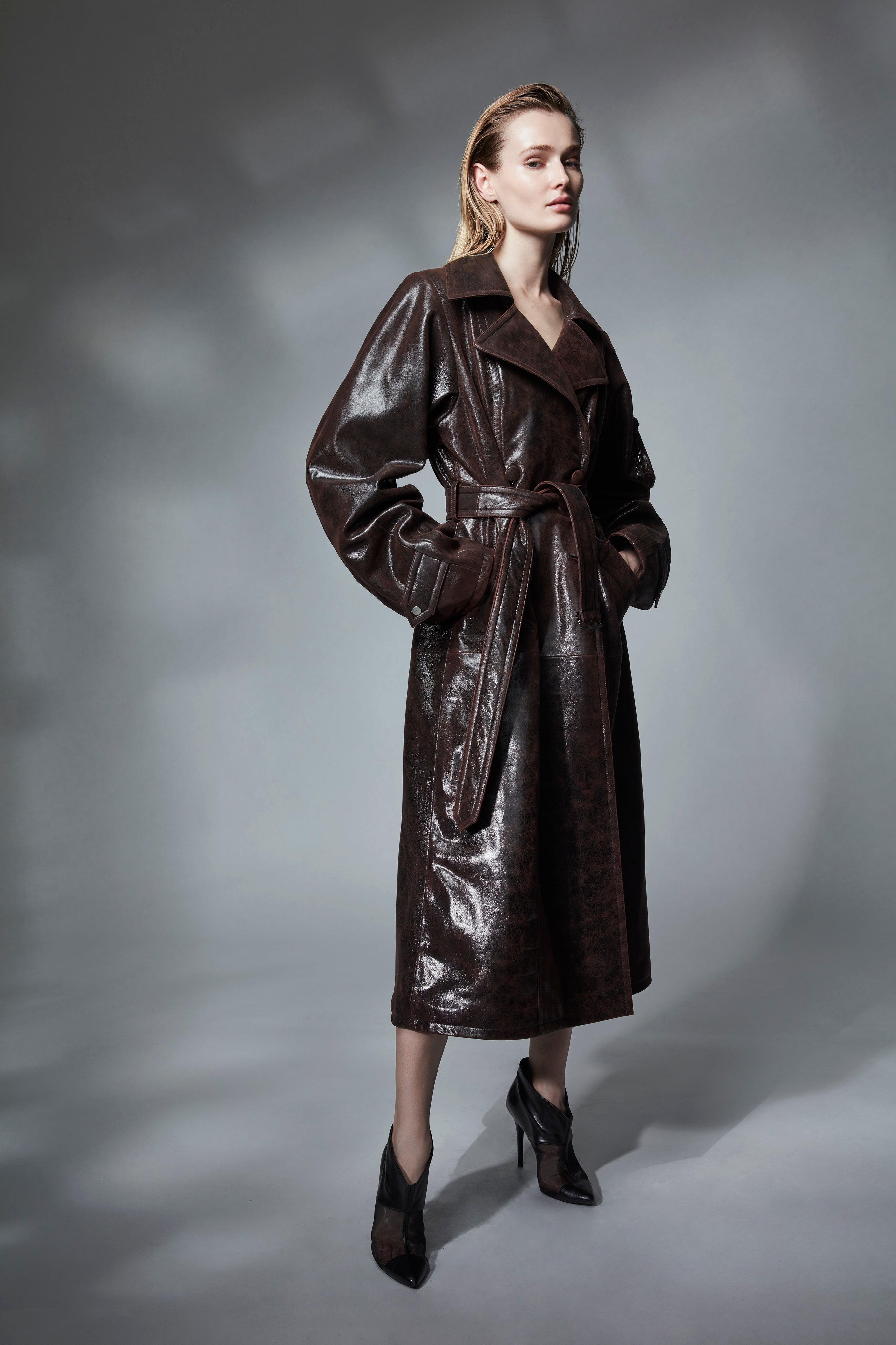 DISTRESSED MILITARY TRENCH COAT – Yigal Azrouël