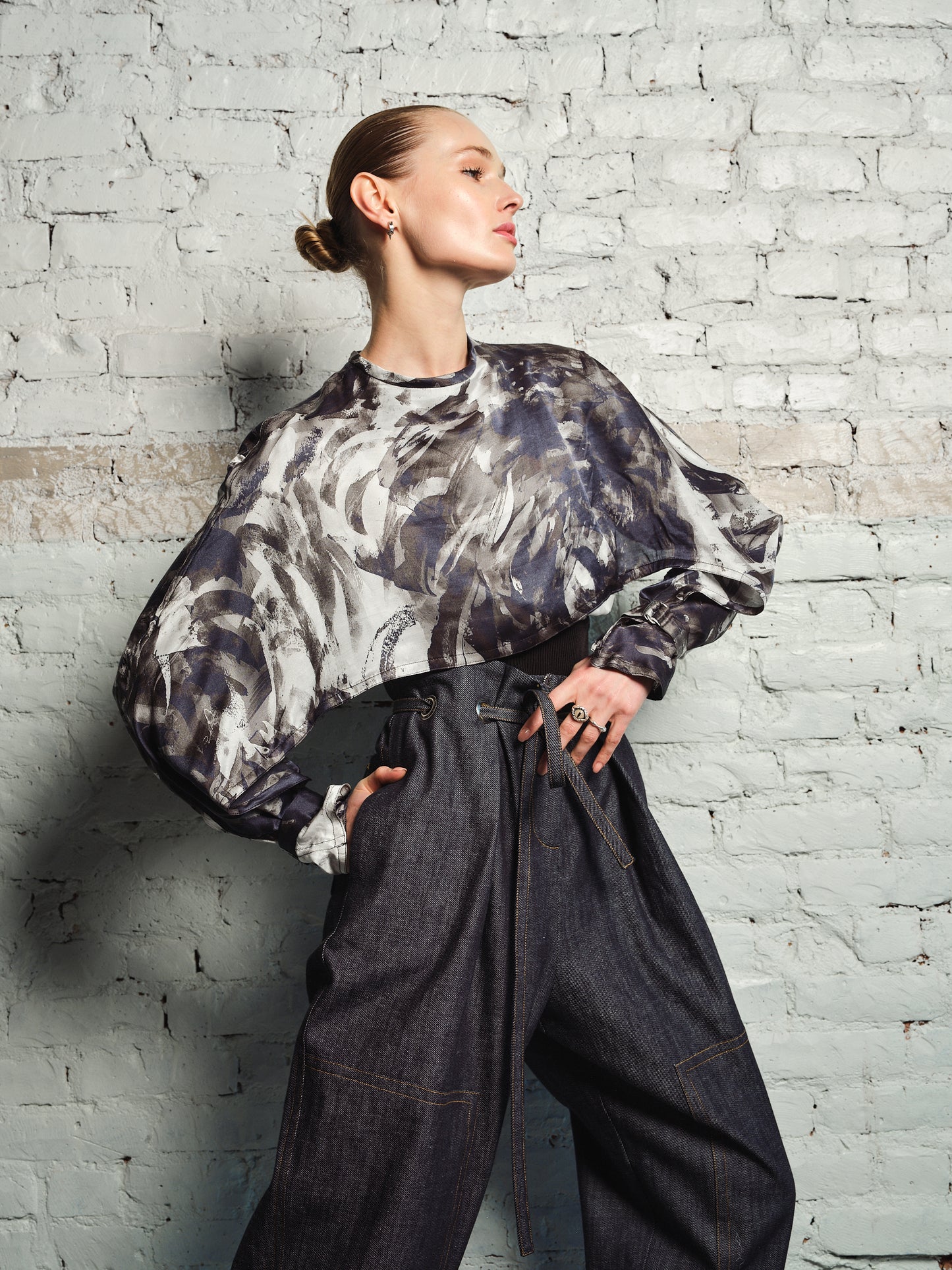 ABSTRACT FLORAL CAPE TOP