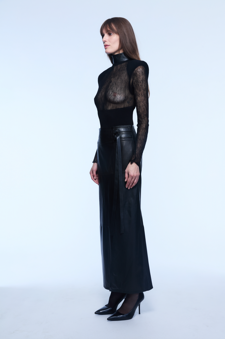 LEATHER BELTED SKIRT