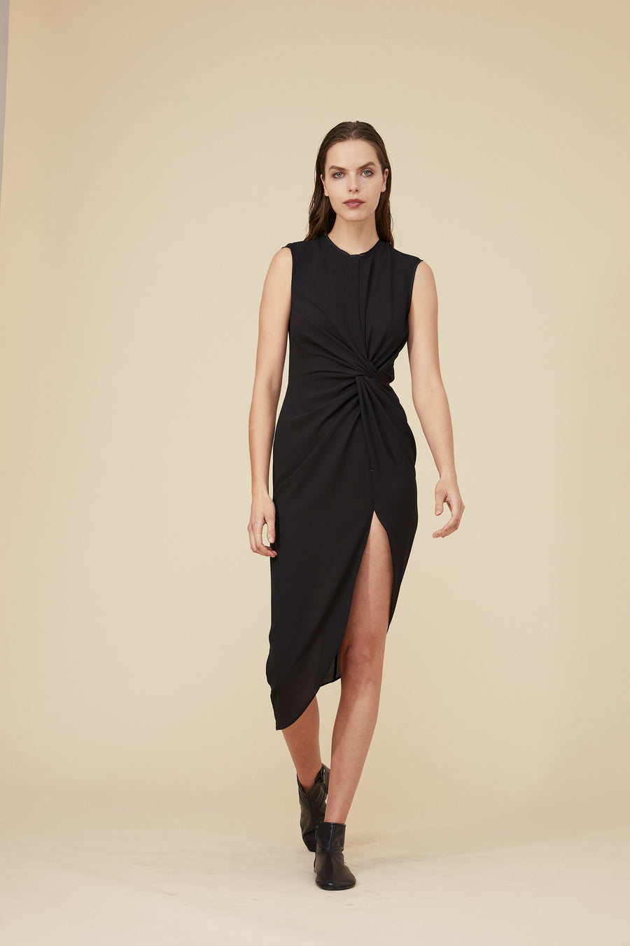 FRONT GATHERED DRESS WITH HIGH FRONT SLIT
