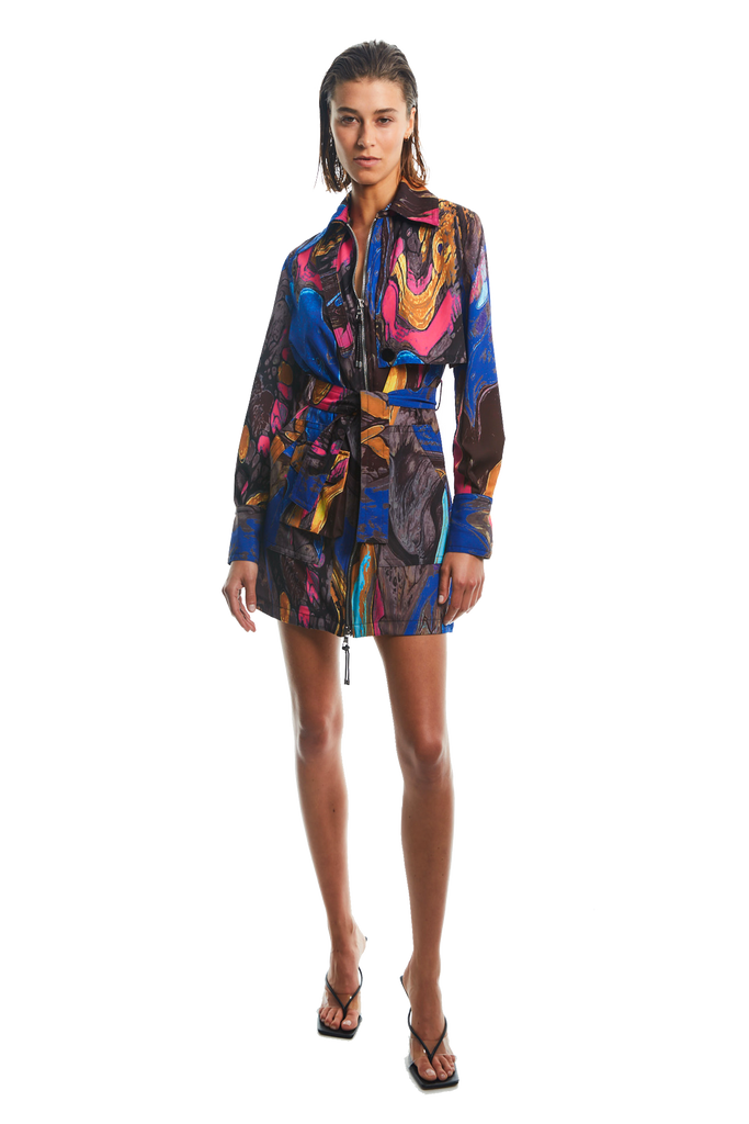 TRENCH DAY TIME DRESS W/ ABSTRACT PRINT