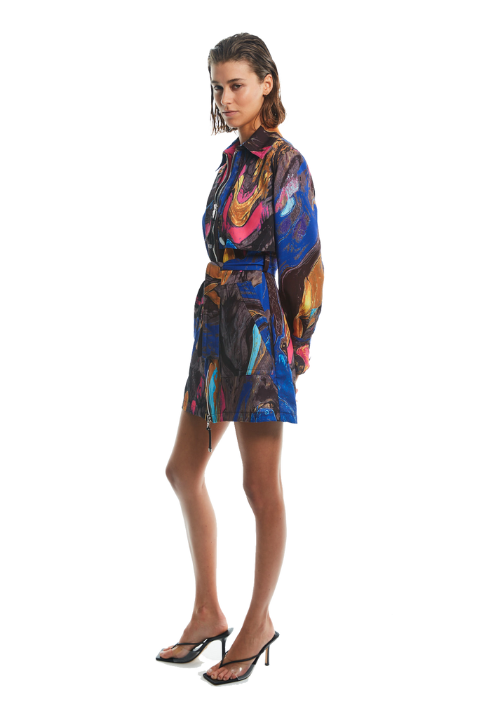 TRENCH DAY TIME DRESS W/ ABSTRACT PRINT