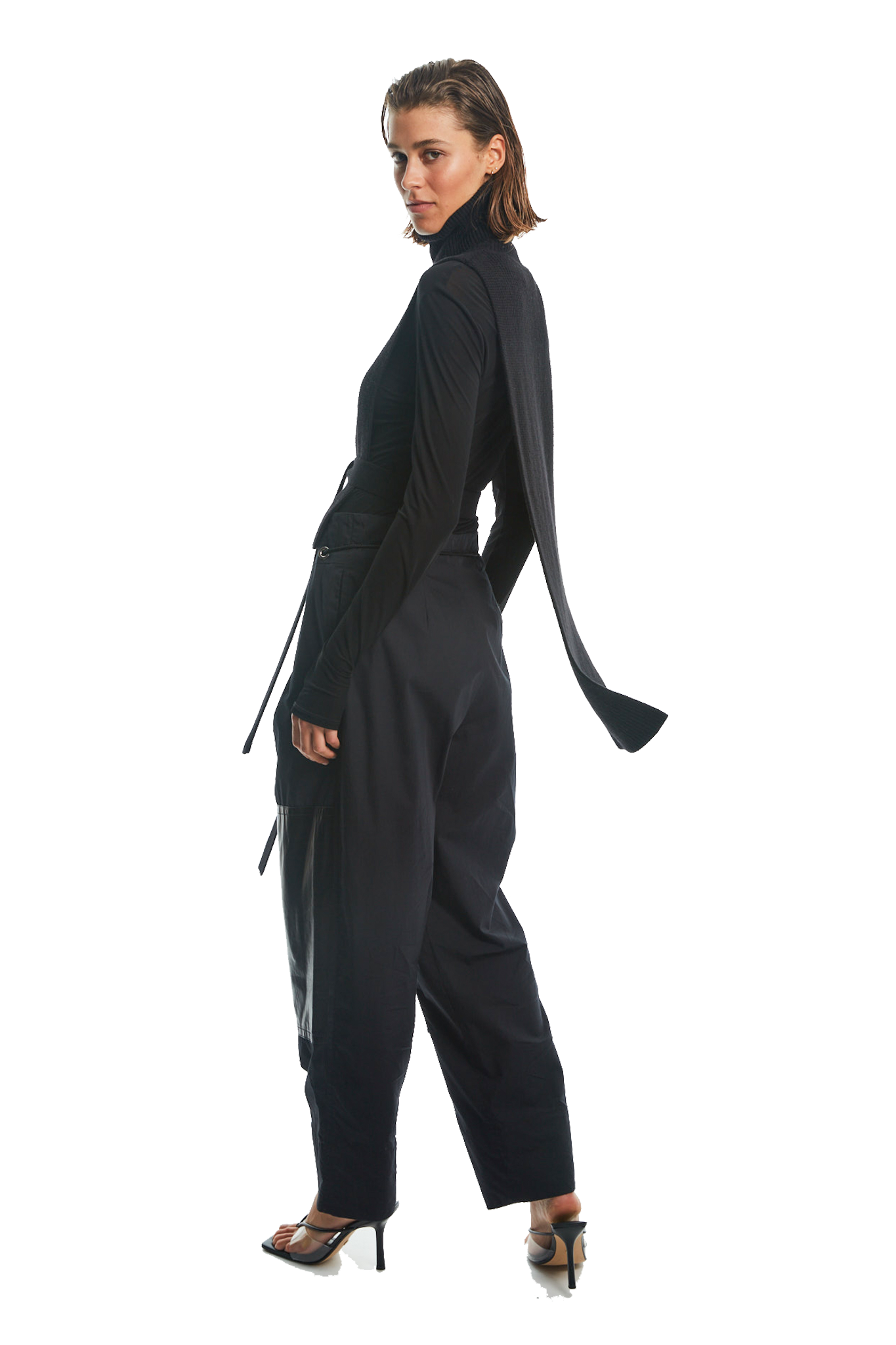 LONG CONTRAST VEST
