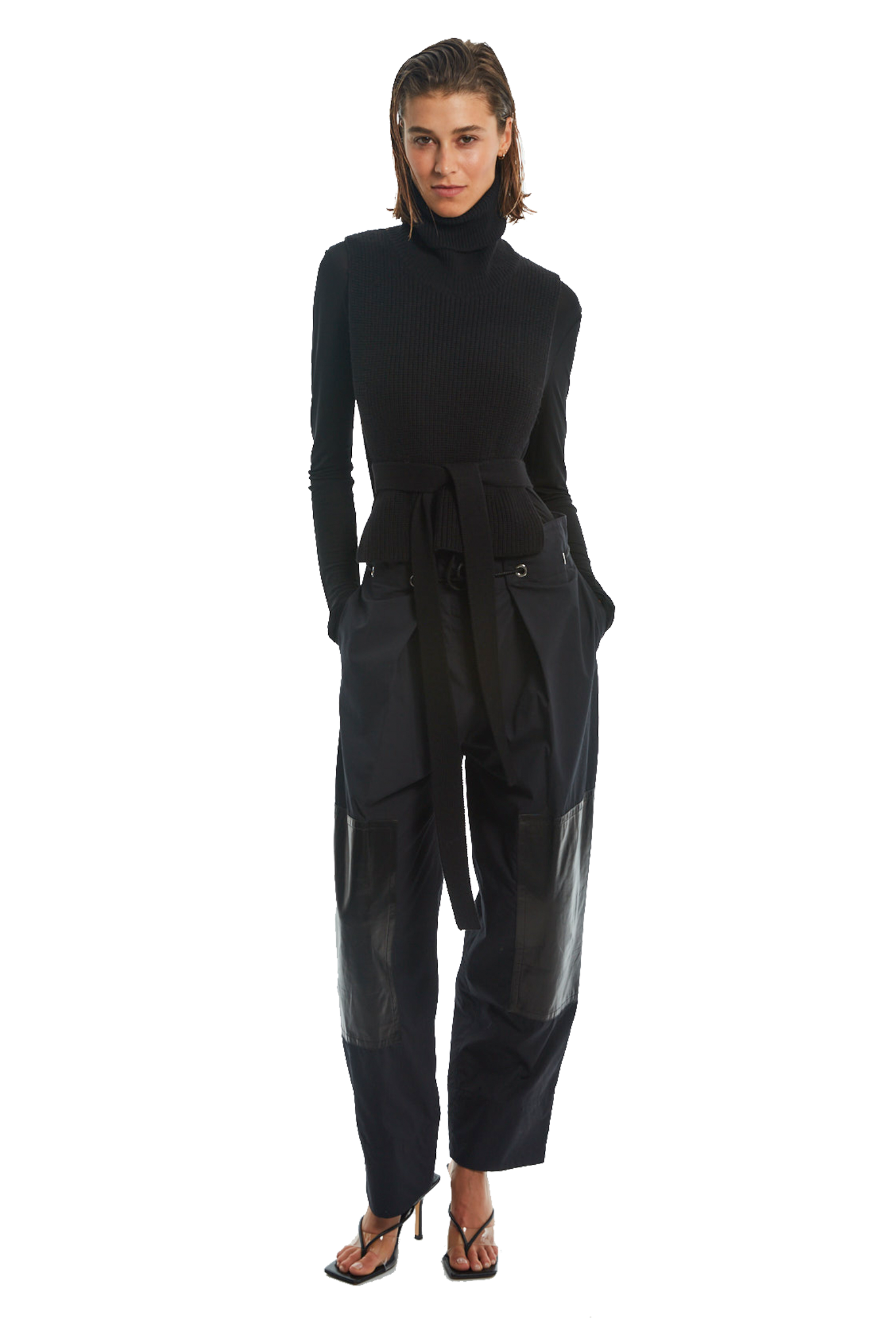 LONG CONTRAST VEST