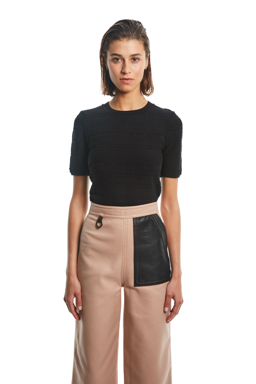 SHORT SLEEVE KNIT TOP